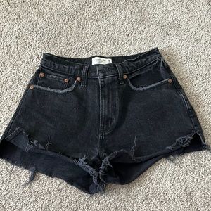 Abercrombie mom shorts high rise